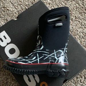 bogs hockey boots